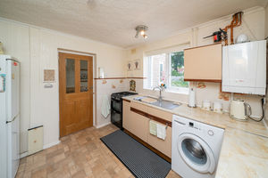 KITCHEN- click for photo gallery